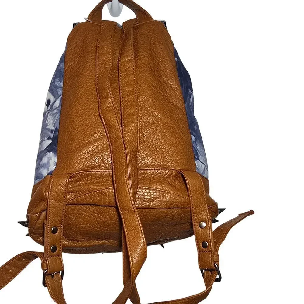 Kendall & Kylie Denim Vegan Leather Backpack With Pointed Studs Chambray Bag - Picture 2 of 8